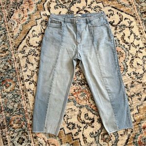 Abercrombie Ankle Straight Ultra High Rise Jeans